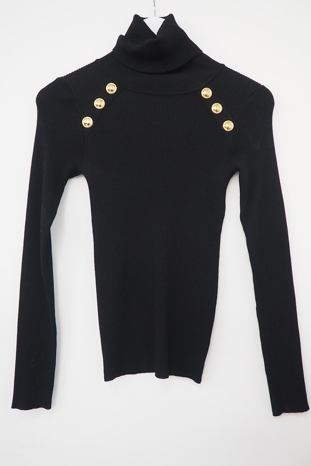 gold button top