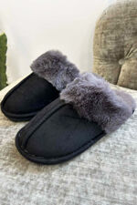 The-Huggs-Slippers-Black---Grey.jpg