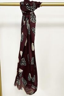 The-Aztec---Animal-Heart-Scarf-Burgundy.jpg