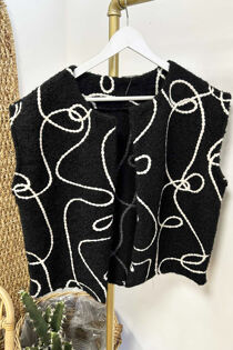 The-Swirl-Detail-Boucle-Gilet-Black.jpg