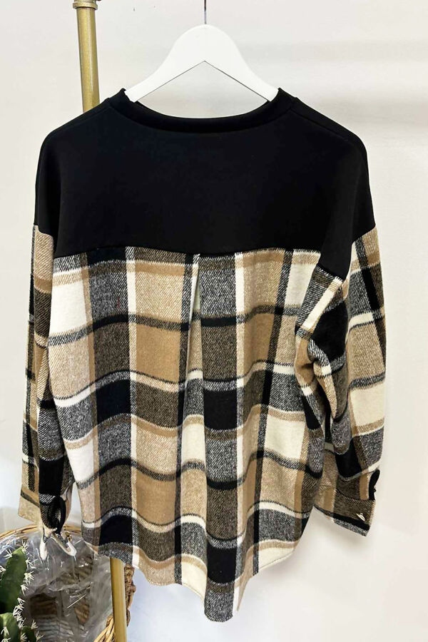 The-Camel-Checked-Detail-Sweat-Black1.jpg