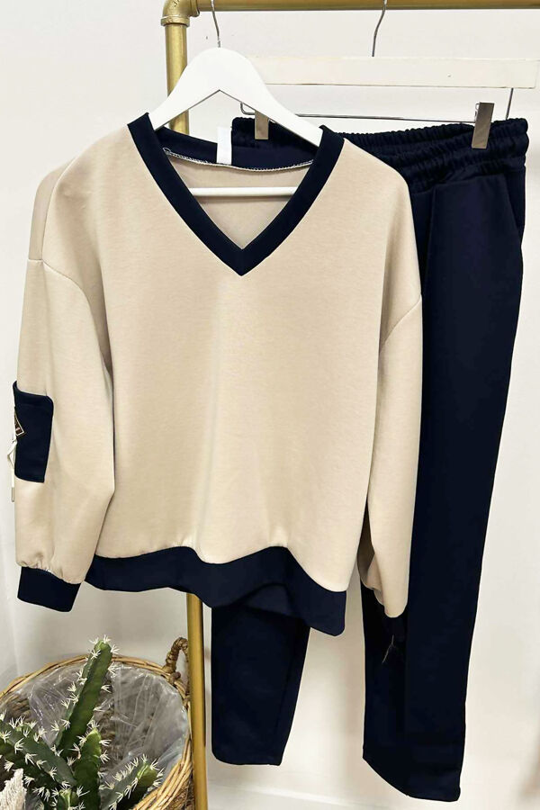 The-Choice-Set-Beige---Navy.jpg