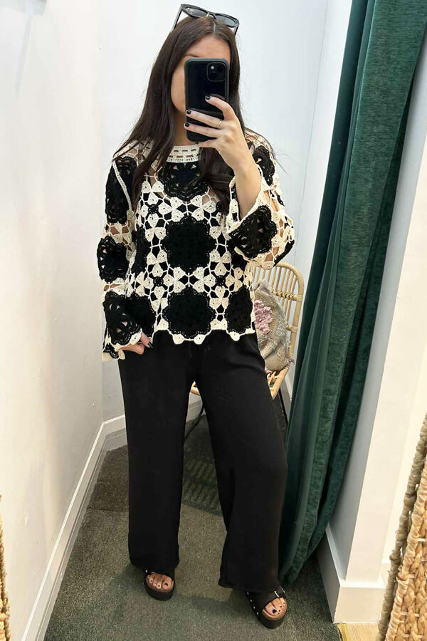 The-Disc-Crochet-Top-Black.jpg