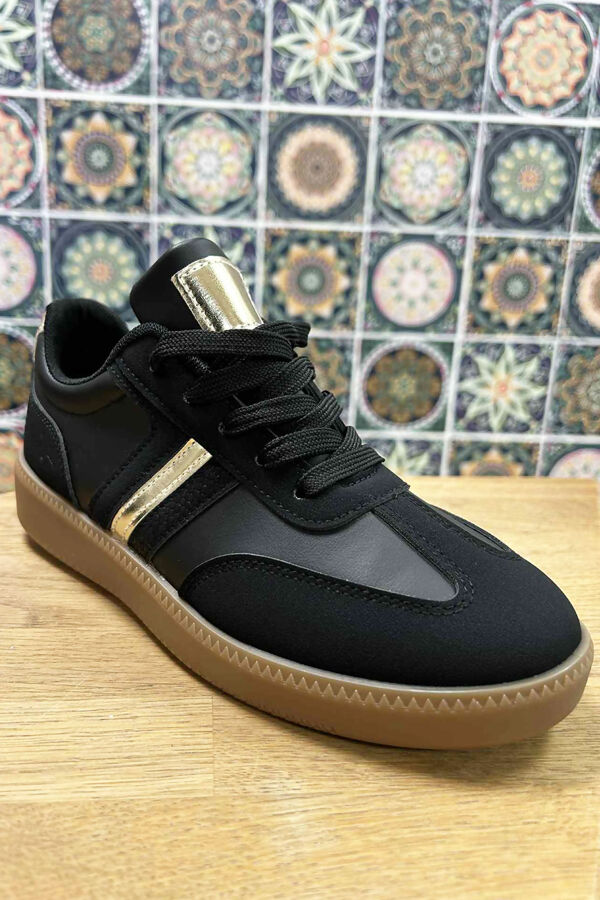 The-Gold-Stripe-Trainers-Black2.jpg