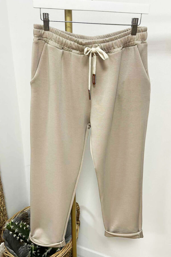 The-Juniper-Joggers-Beige.jpg
