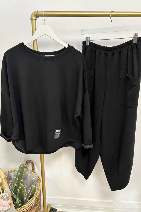 The-Luxury-Top---Tulip-Hem-Jogger-Set-Black.jpg