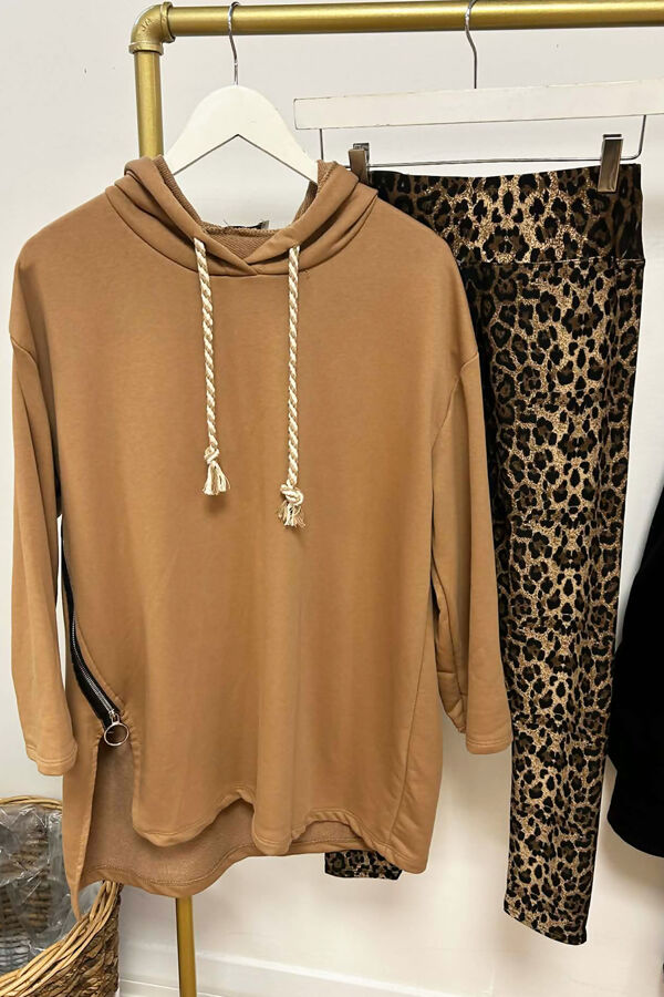 The-Rope-Hoody---Leopard-Legging-Set-Camel.jpg