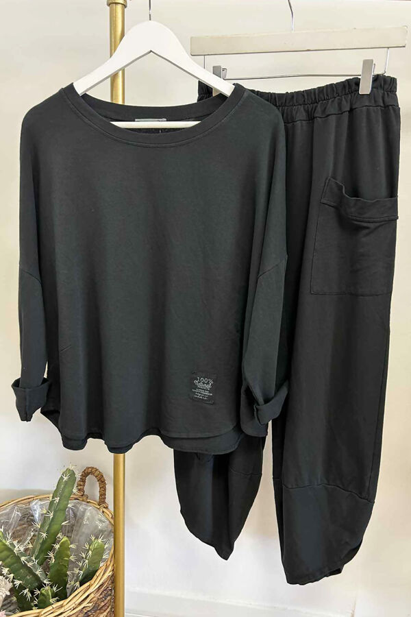 The-Sweat-Top---Tulip-Hem-Jogger-Set-Black.jpg