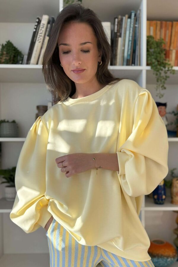 nova-puff-sleeve-sweatshirt-soft-lemonade-001.jpg